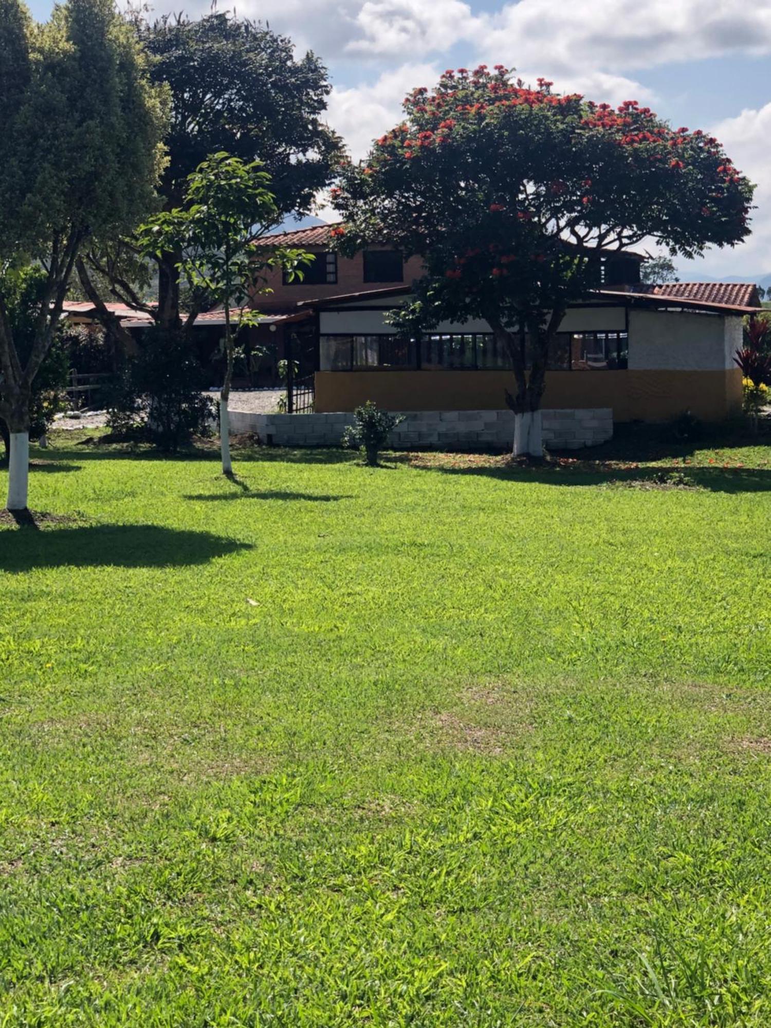 Finca Hotel Paraiso Urrao Extérieur photo